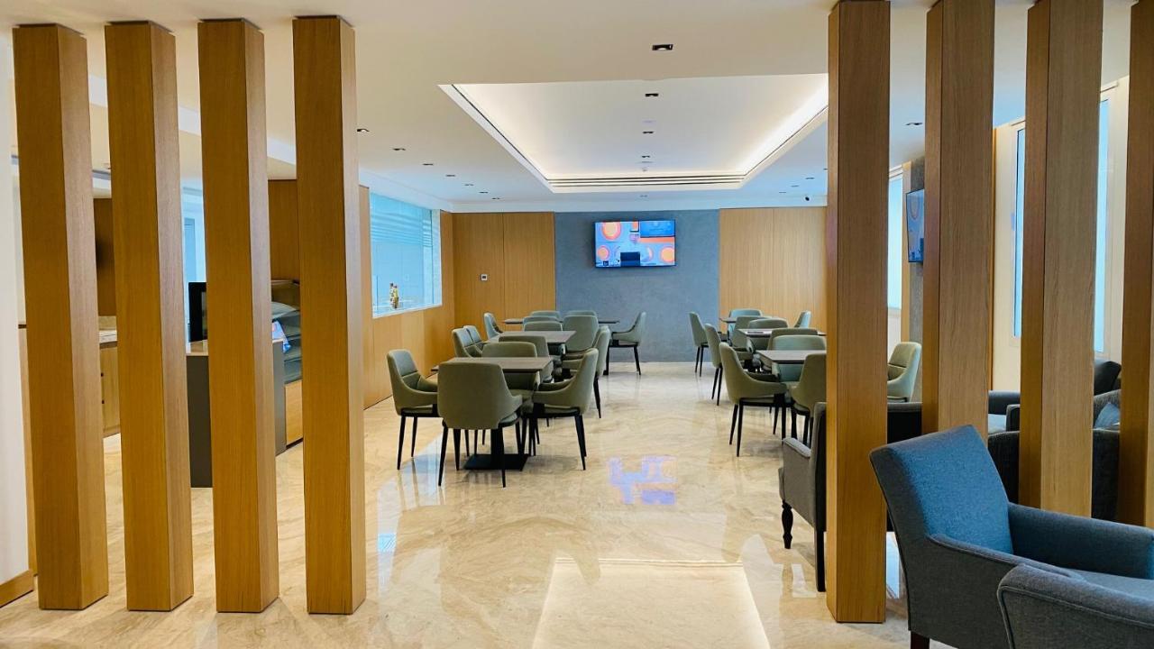 Sitara Hotel Apartment ดูไบ ภายนอก รูปภาพ