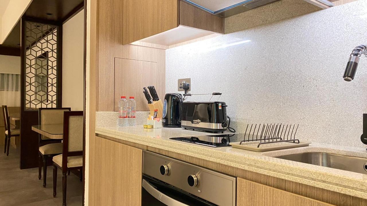 Sitara Hotel Apartment ดูไบ ภายนอก รูปภาพ
