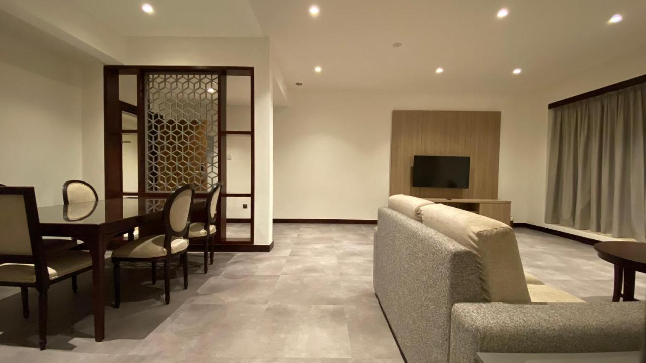 Sitara Hotel Apartment ดูไบ ภายนอก รูปภาพ
