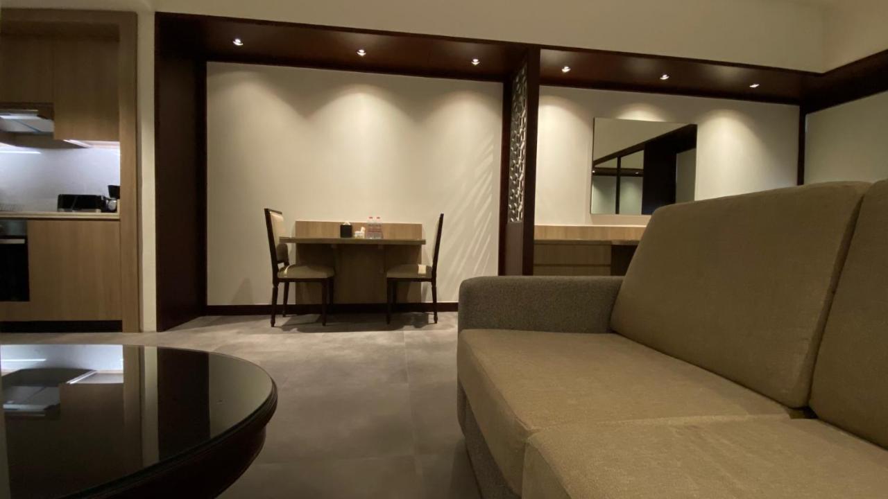 Sitara Hotel Apartment ดูไบ ภายนอก รูปภาพ